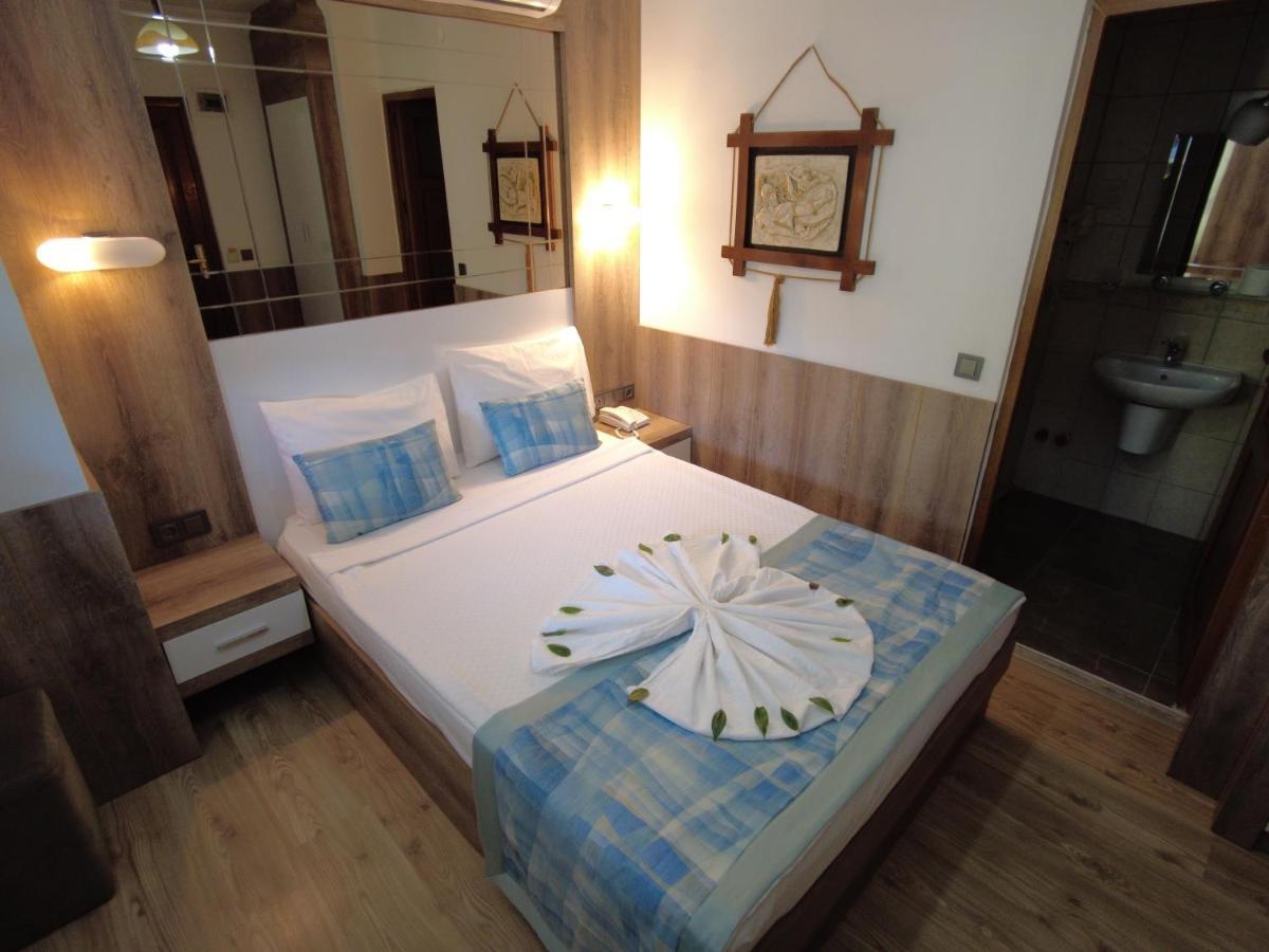 Oscar Hotel Анталия Екстериор снимка