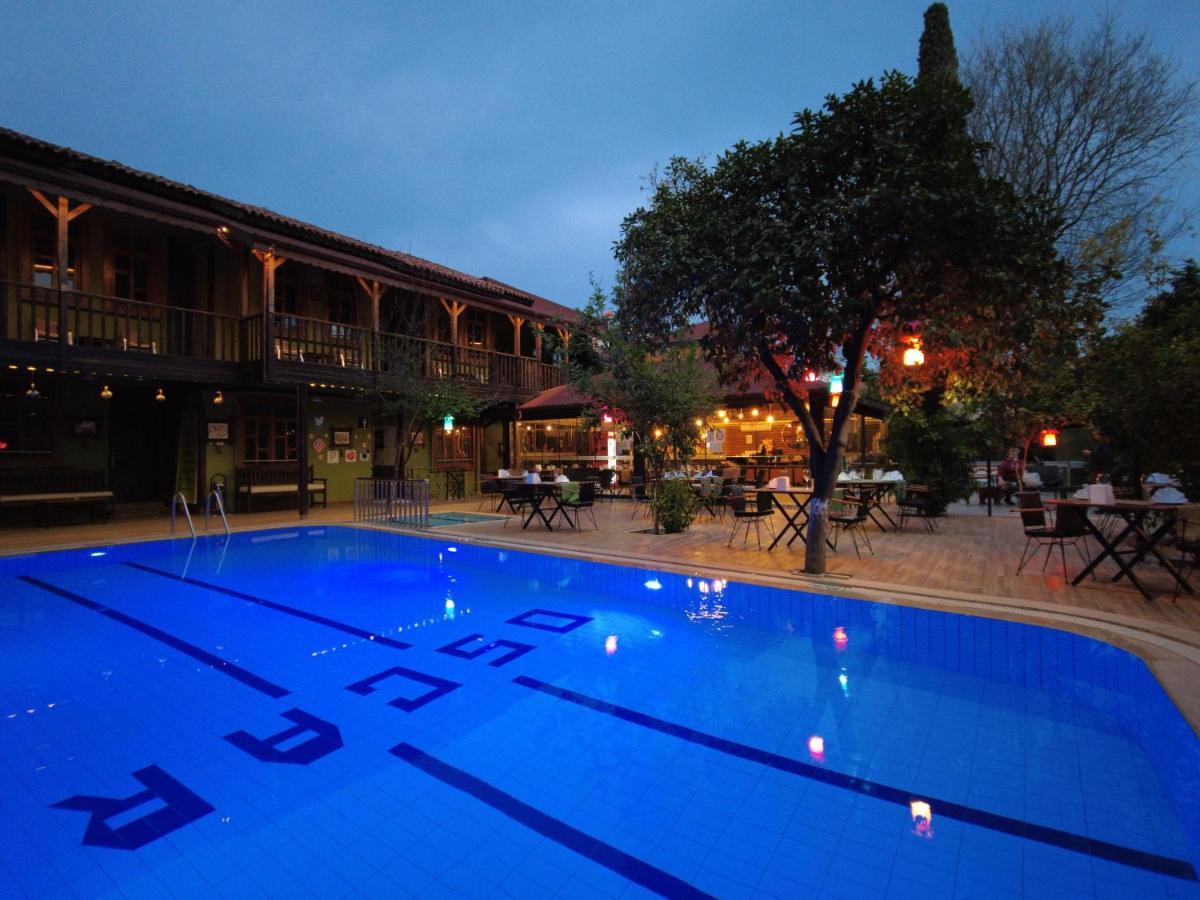 Oscar Hotel Анталия Екстериор снимка