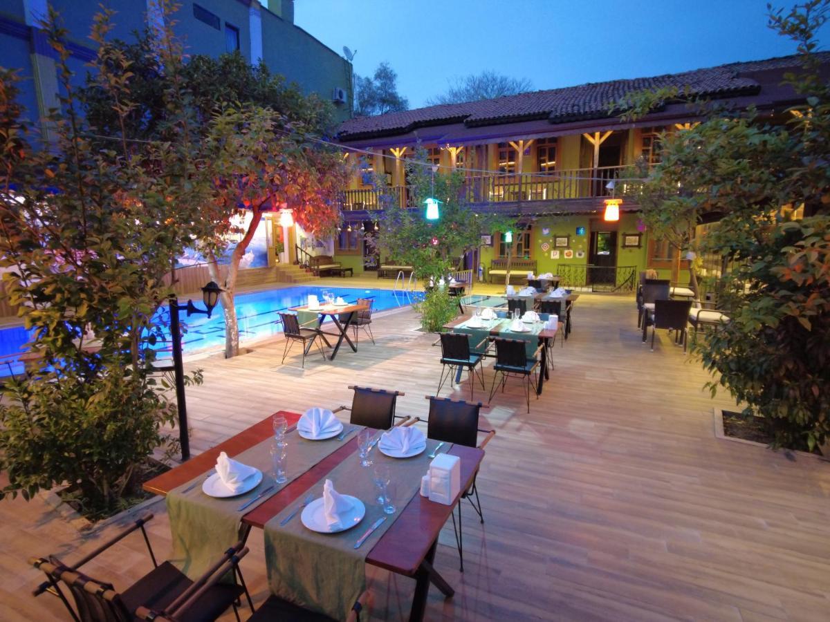 Oscar Hotel Анталия Екстериор снимка