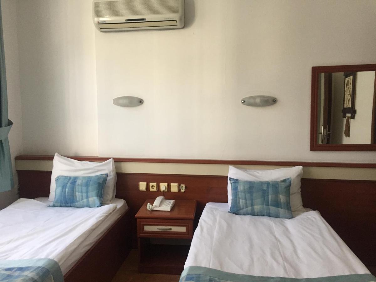 Oscar Hotel Анталия Екстериор снимка
